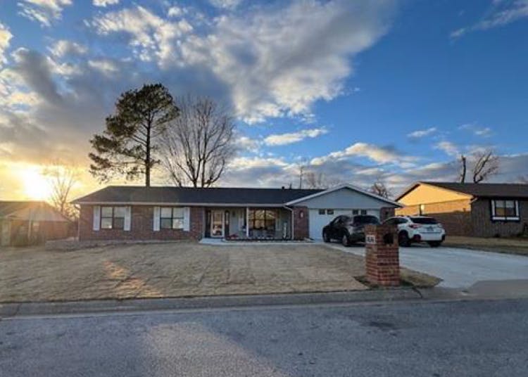 1616 S 14th Street Rogers, AR 72758, Benton County