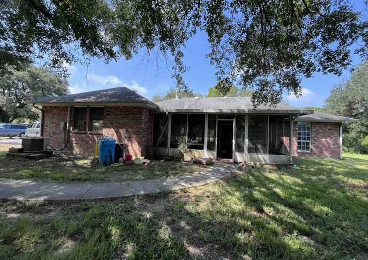 1053 Mim Callier Dr Breaux Bridge, LA 70517, St. Martin County