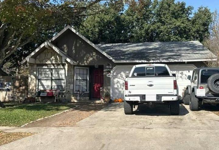 Champlain , San Antonio, TX 78217