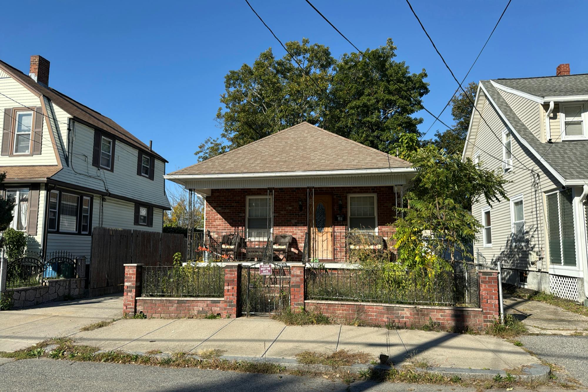 Blanding Ave, East Providence, RI 02914