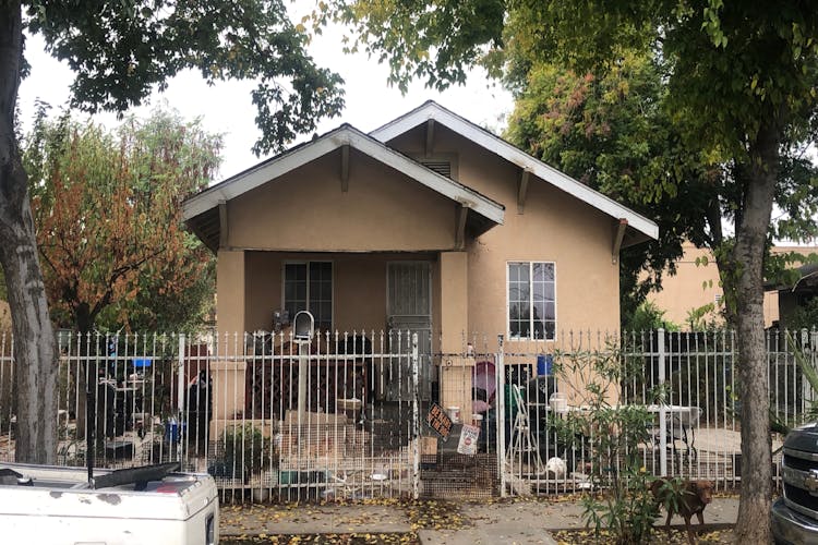 2152 South Poppy Avenue Fresno, CA 93706, Fresno County