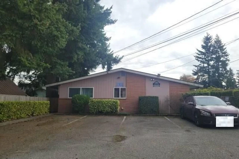 1302 Cascade Dr Apt 3