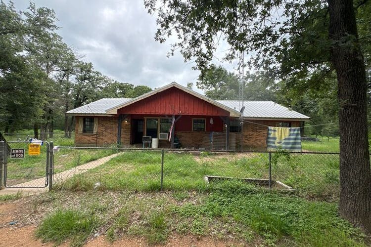 2080 King Road North Zulch, TX 77872, Madison County