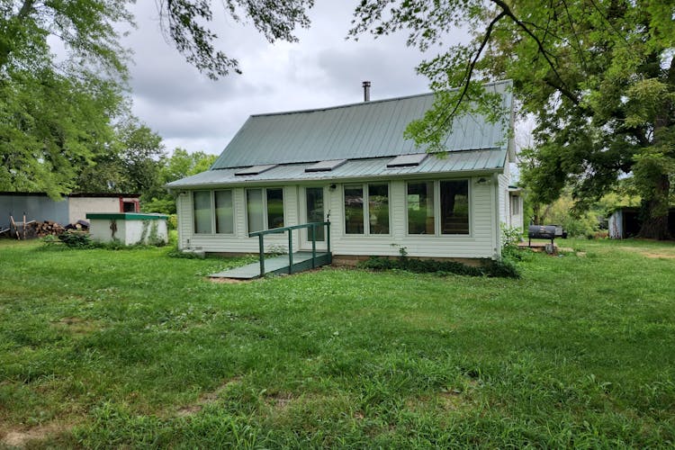 21675 Wayne Rd Warsaw, MO 65355, Benton County