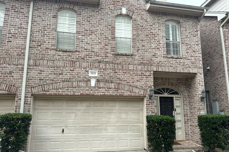 5835 Val Verde Street Houston, TX 77057, Harris County