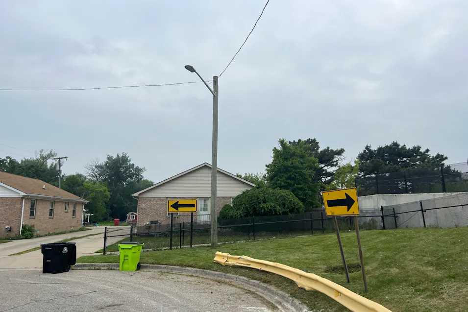 19850 Washington St Roseville, MI 48066-7607, Macomb County