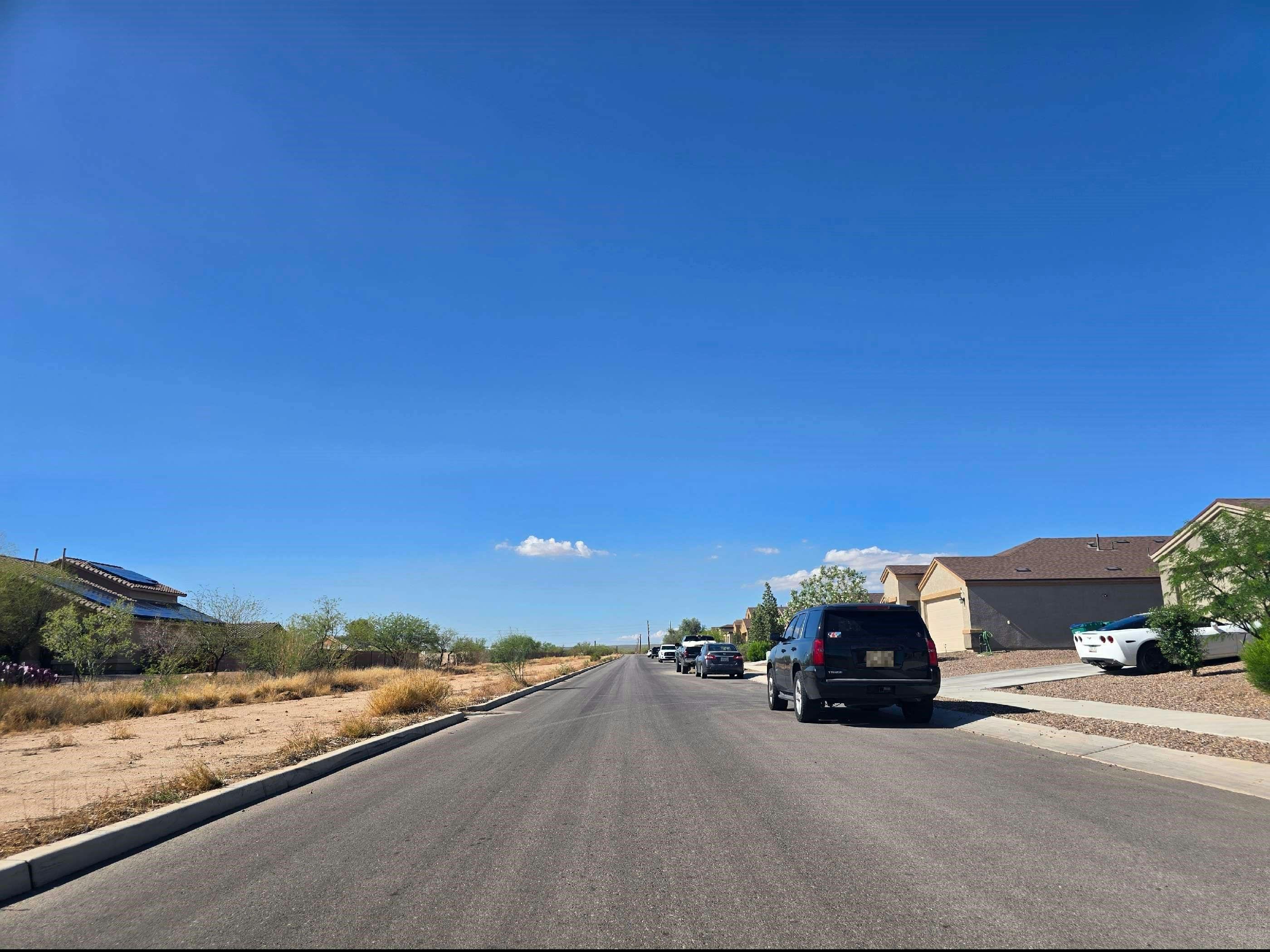 Victor Dr, Tucson, AZ 85757