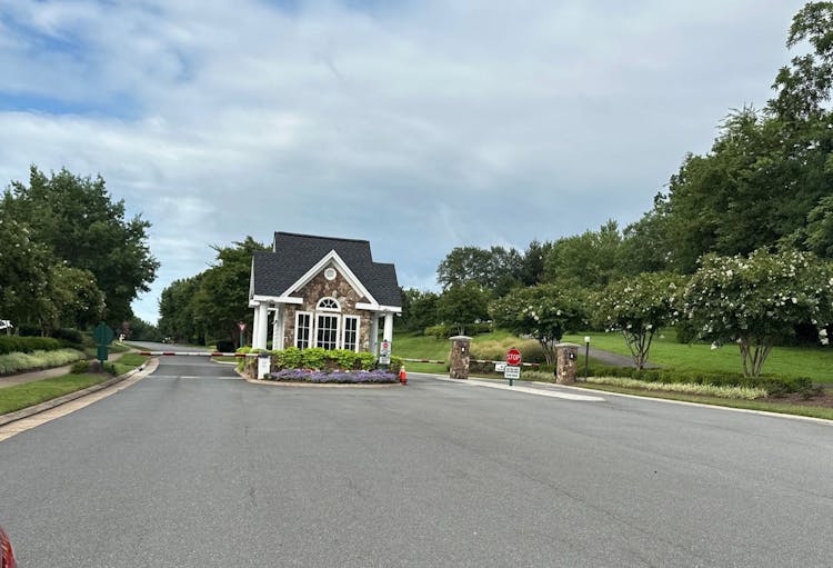 8267 Roxborough Loop Gainesville, VA 20155, Prince William County