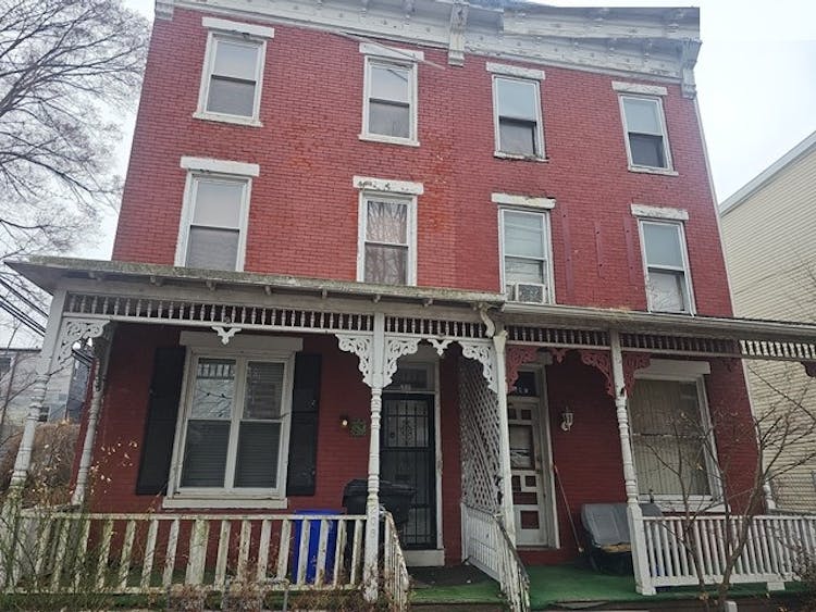 208 N 15th St Harrisburg, PA 17103, Dauphin County