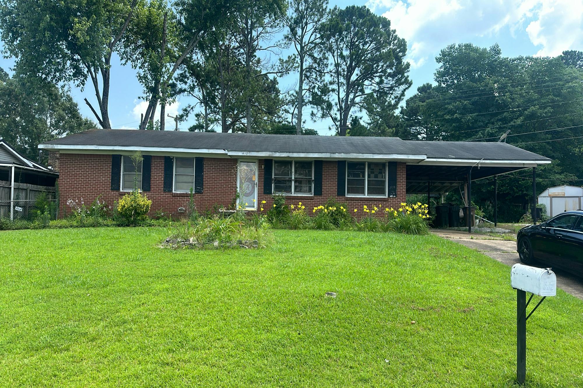 Bellemeade St, Decatur, AL 35601