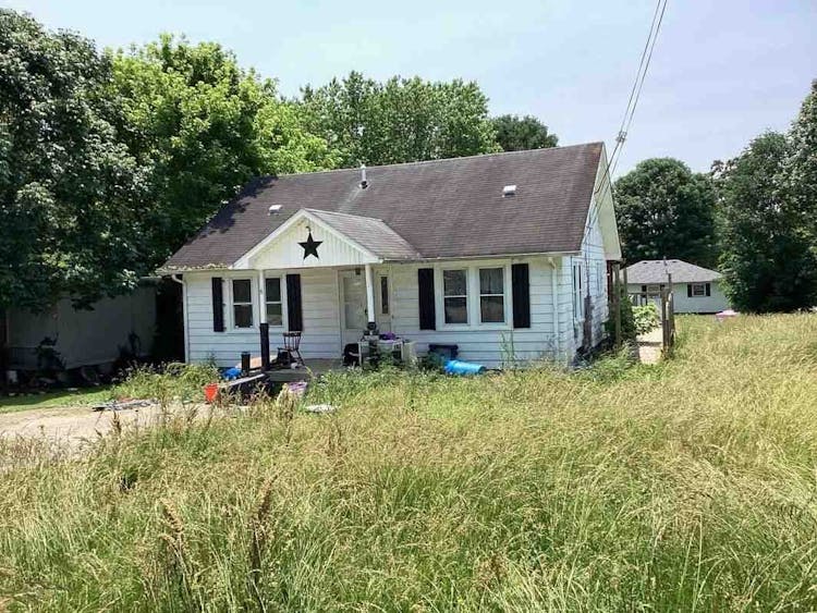 208 Central Ave Leitchfield, KY 42754, Grayson County