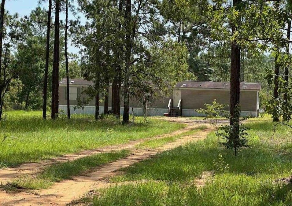 176 Melrose Landing Dr Hawthorne, FL 32640, Alachua County