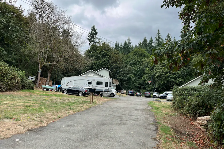 6415 7th St NE Unit A Tacoma, WA 98422, Pierce County