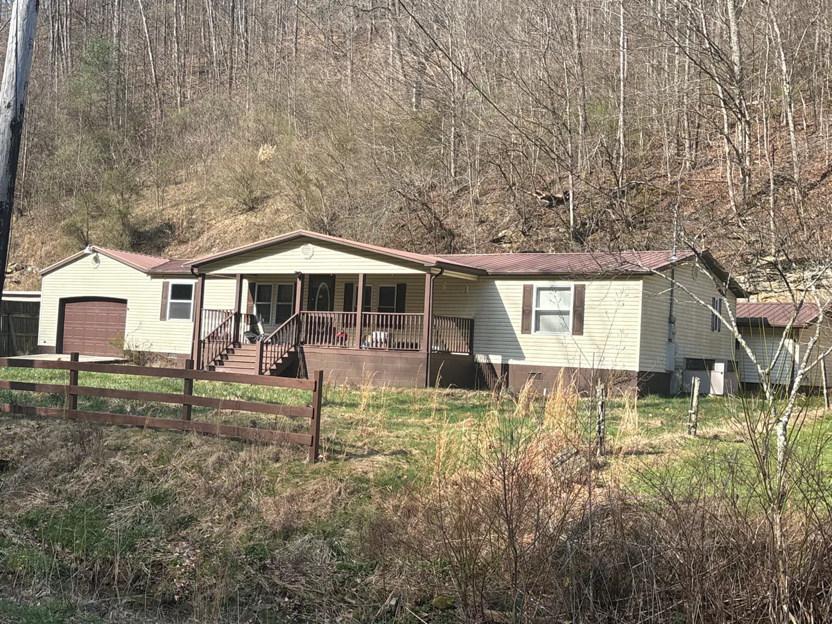 Brushy Rd, Varney, KY 41571 #1