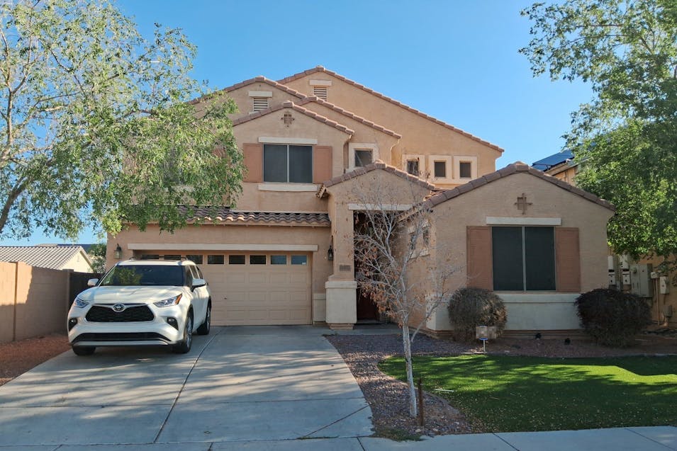 10452 W Wood St Tolleson, AZ 85353, Maricopa County