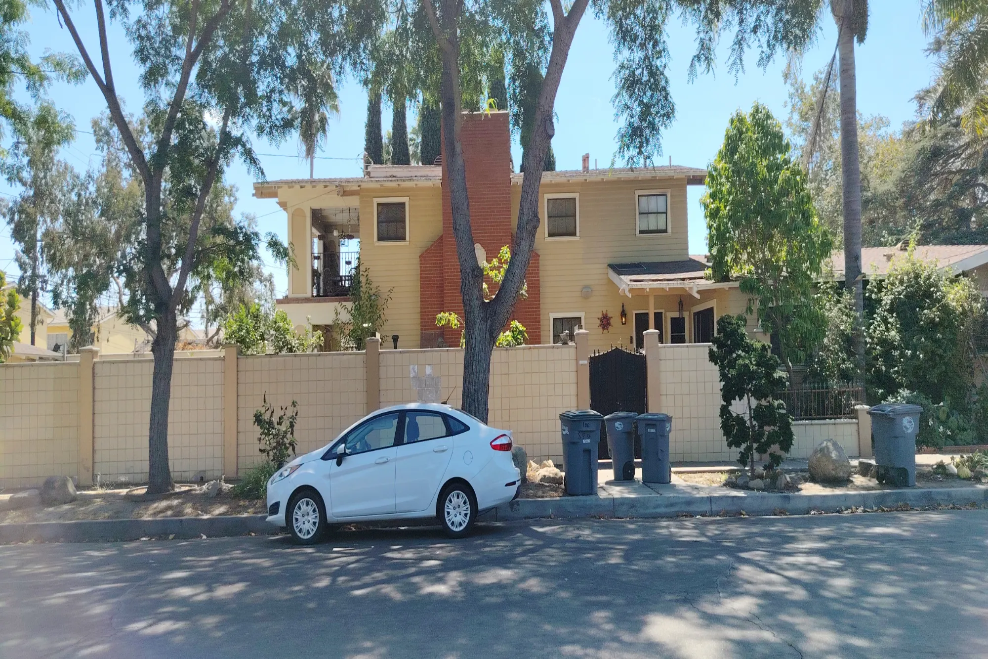 100 South F Street, Oxnard, CA 93030, Ventura County