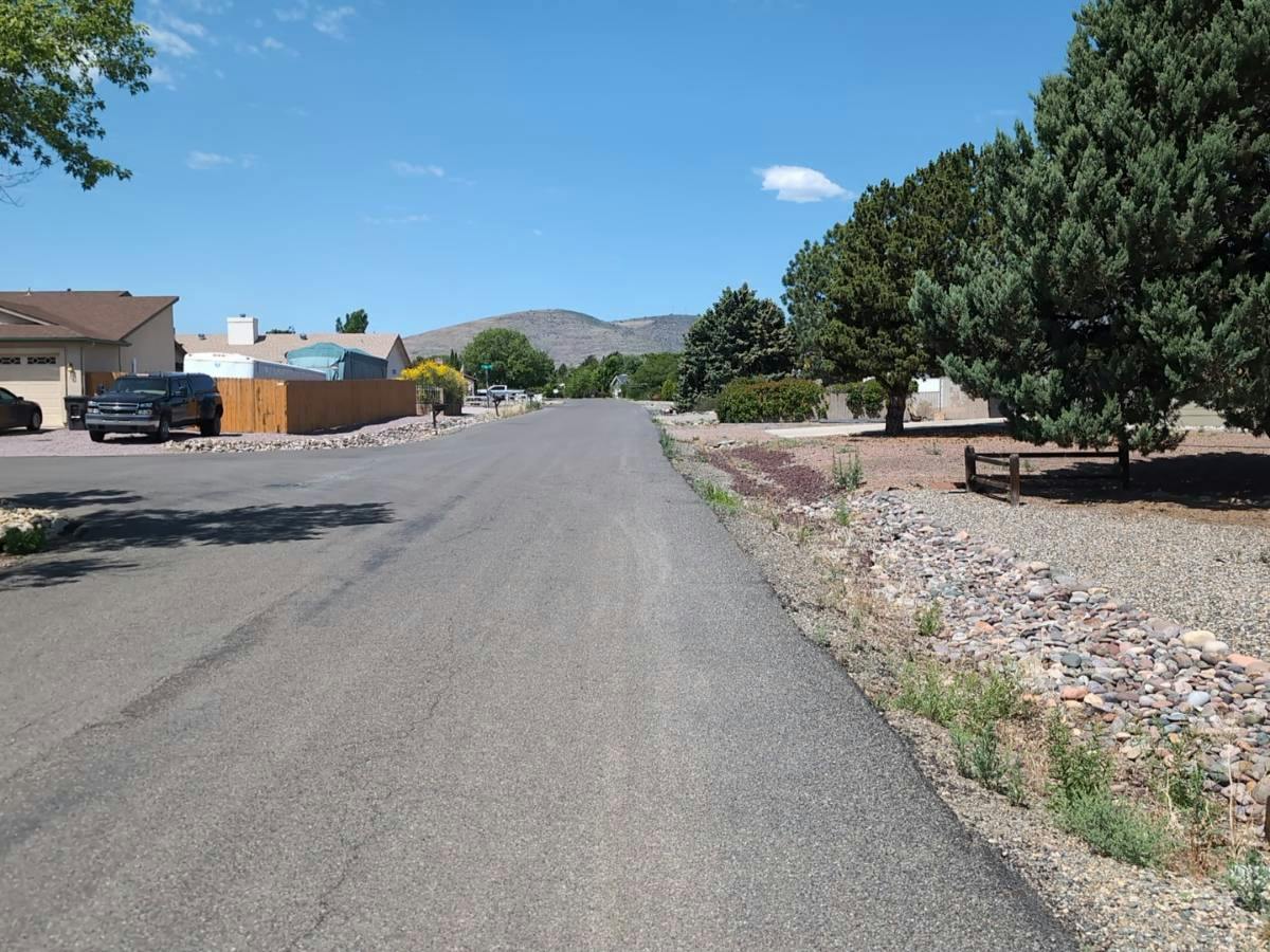Gelding Dr, Prescott Valley, AZ 86314
