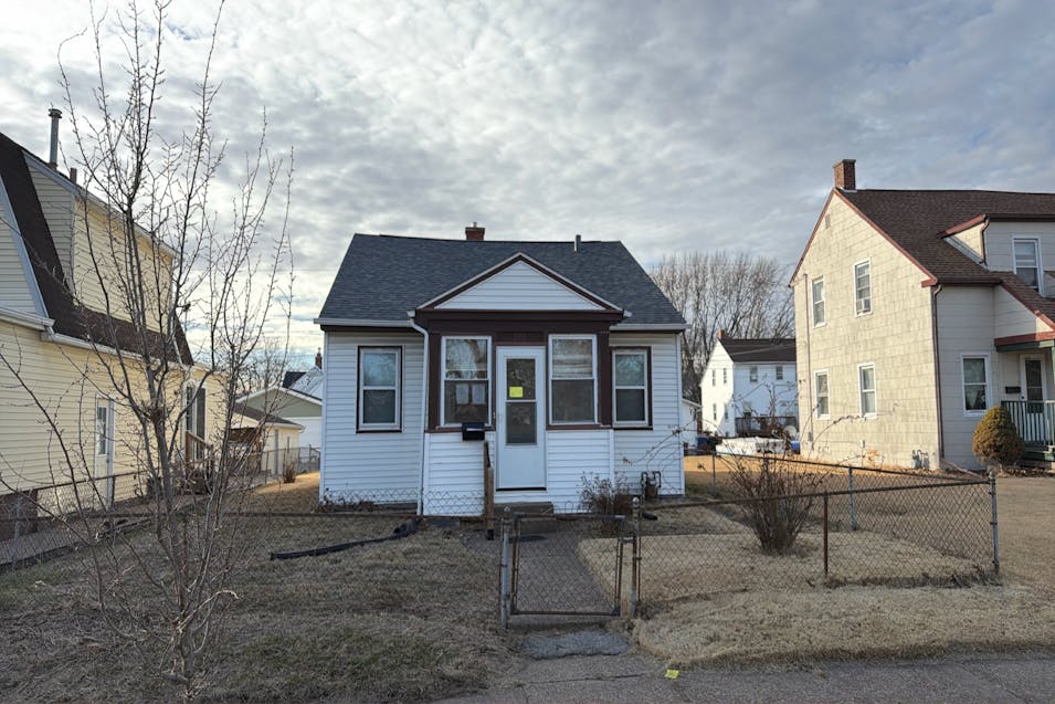 226 S Elmwood Ave Davenport, IA 52802, Scott County