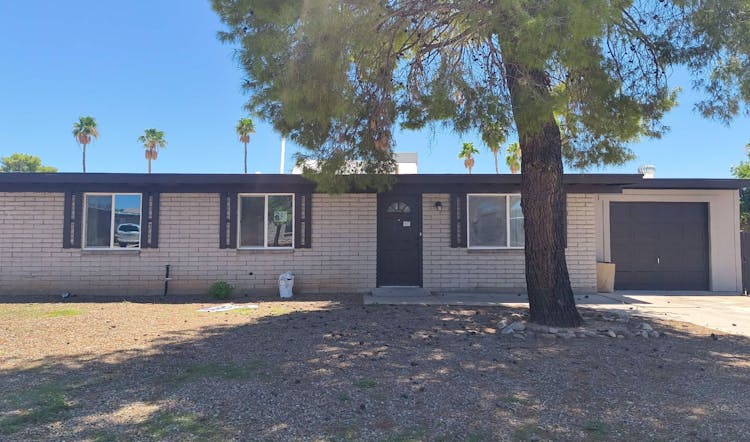 3661 Eastham Ln Tucson, AZ 85741, Pima County