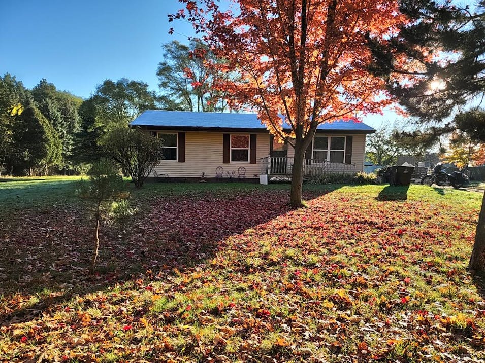 9082 Marsalle Rd Portland, MI 48875, Ionia County