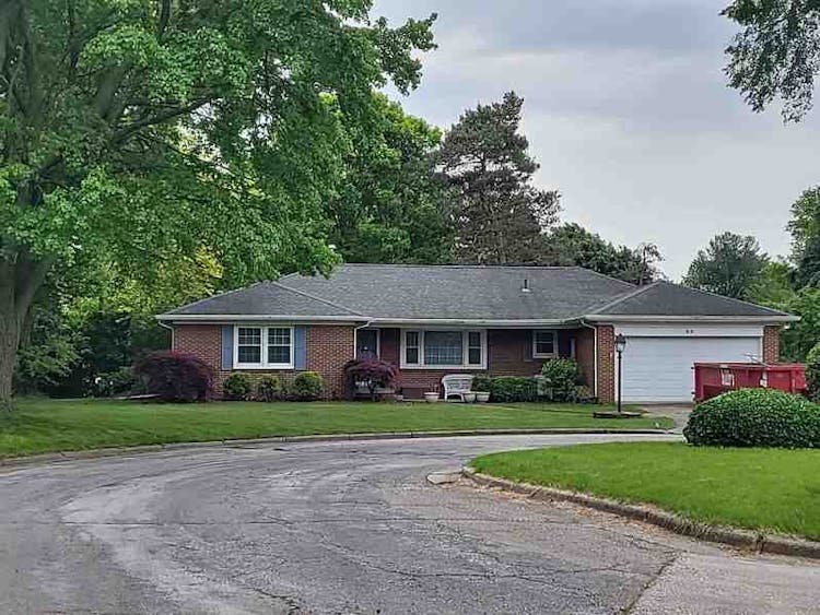 50 Shadyside Ct Saginaw, MI 48638, Saginaw County