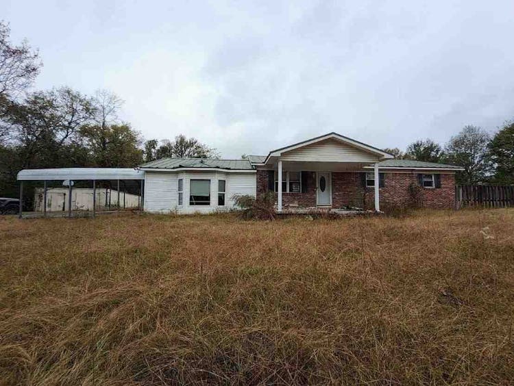 515 County Road 296 Hillsboro, AL 35643, Lawrence County