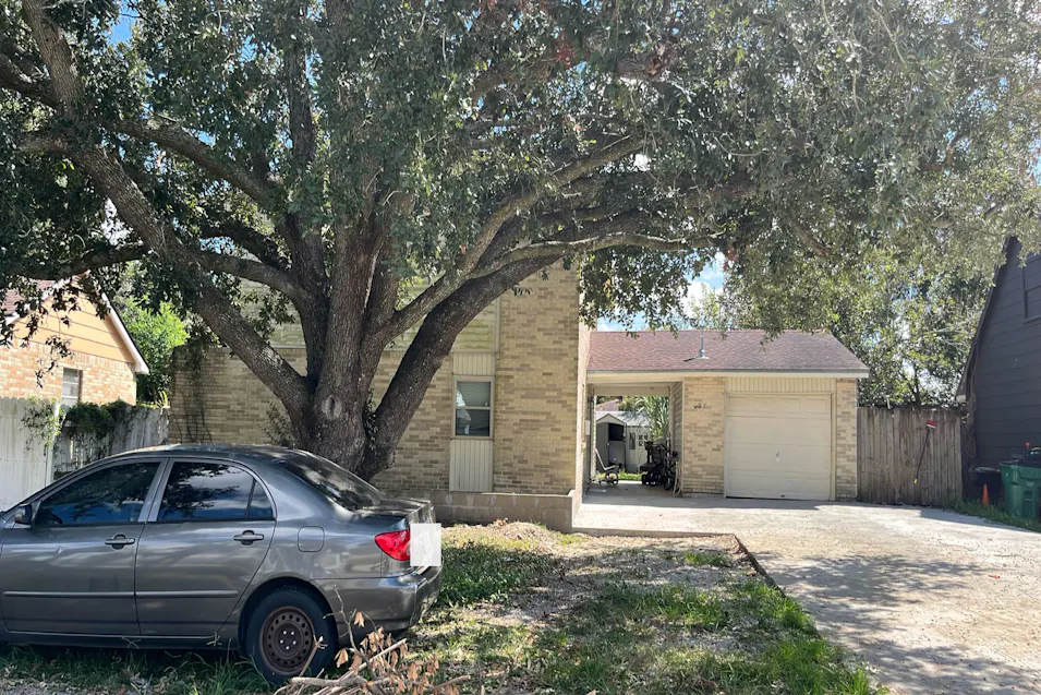 637 E Niagara Cir Gretna, LA 70056, Jefferson Parish County