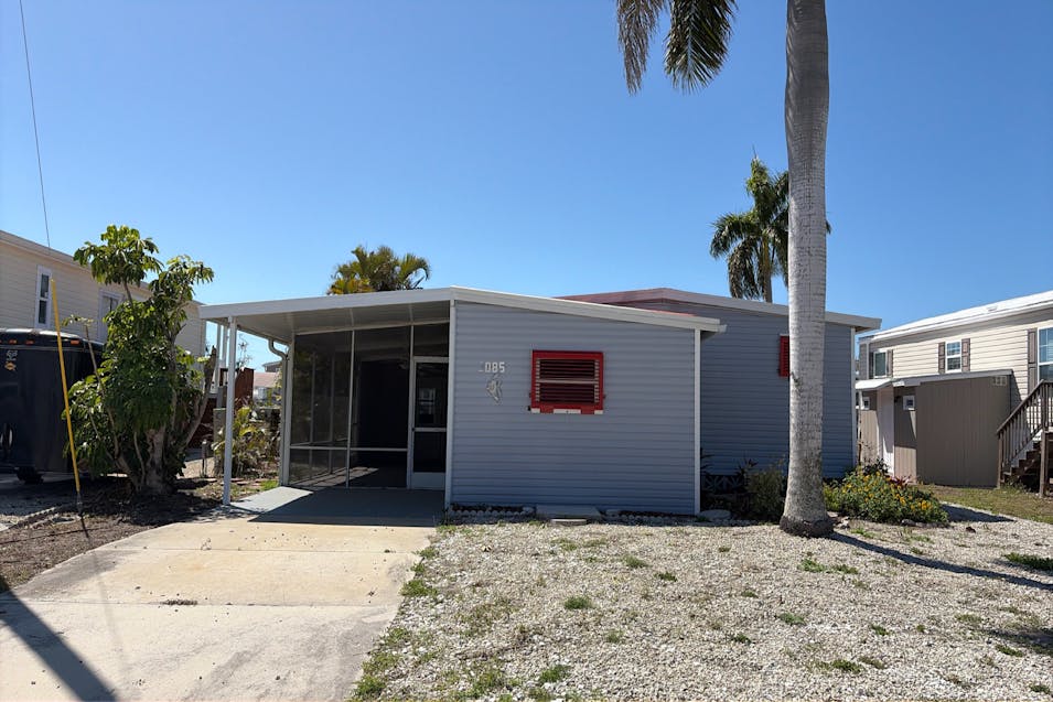 3085 York Rd Saint James City, FL 33956, Lee County