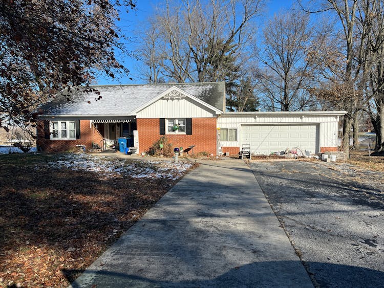 2415 College Dr Mount Carmel, IL 62863, Wabash County