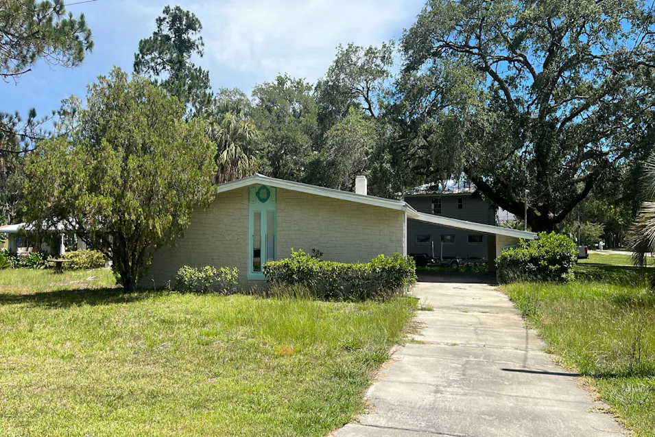 6811 Riverside Dr Yankeetown, FL 34498, Levy County