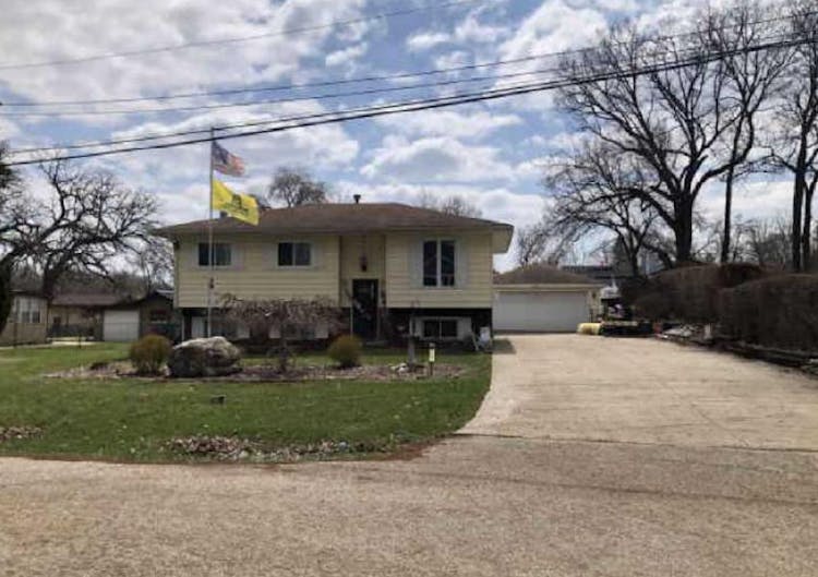 815 W Florence St McHenry, IL 60051, McHenry County