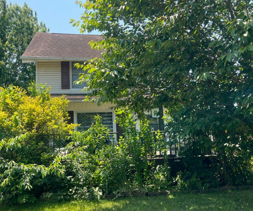 Geiger Ave, Massillon, OH 44647