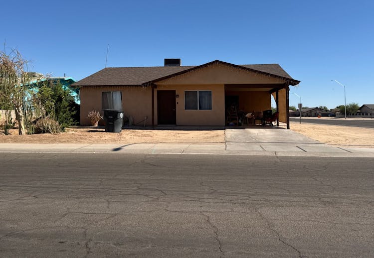 1278 E B Street San Luis, AZ 85349, Yuma County