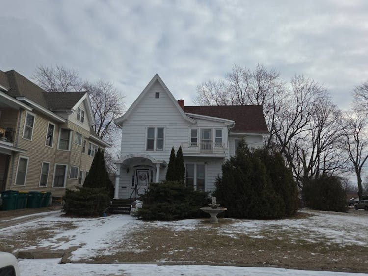 517 N Kellogg St Galesburg, IL 61401, Knox County