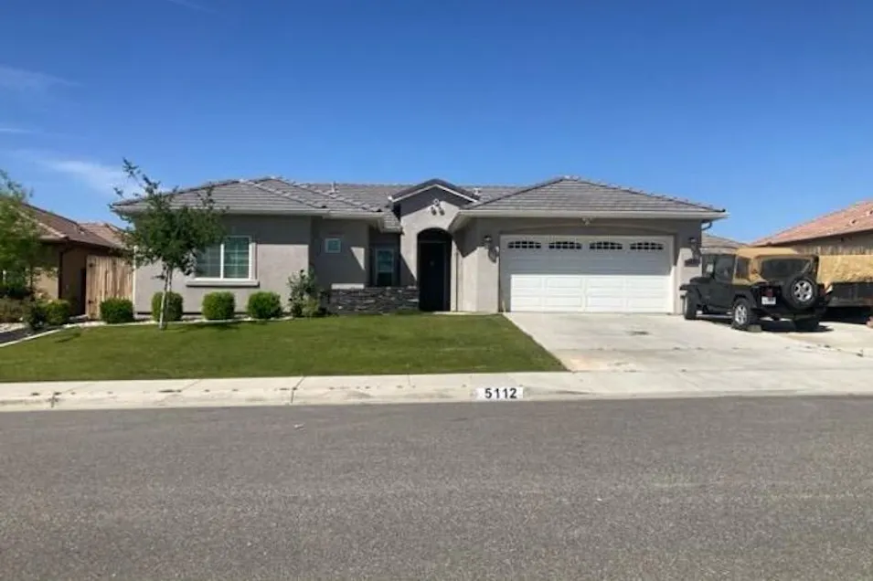 5112 Sweet Grass Drive Bakersfield, CA 93306, Kern County