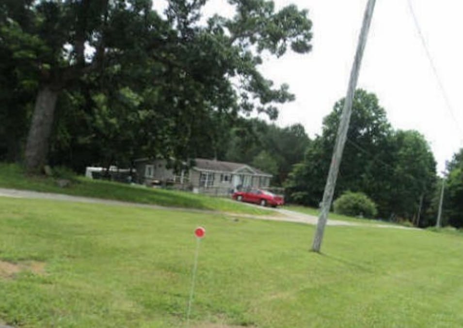 140 Bishop Ln Burns, TN 37029, Dickson County