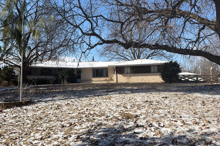 3701 Hazelcrest Dr East Moline, IL 61244, Rock Island County