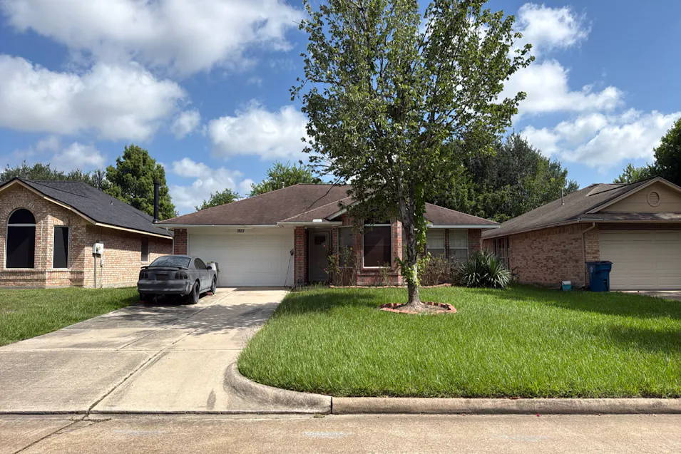 7822 Sawmill Trail Houston, TX 77040, Harris County
