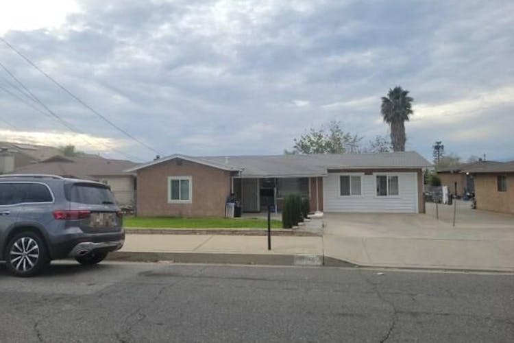 12186 6th St Yucaipa, CA 92399, San Bernardino County
