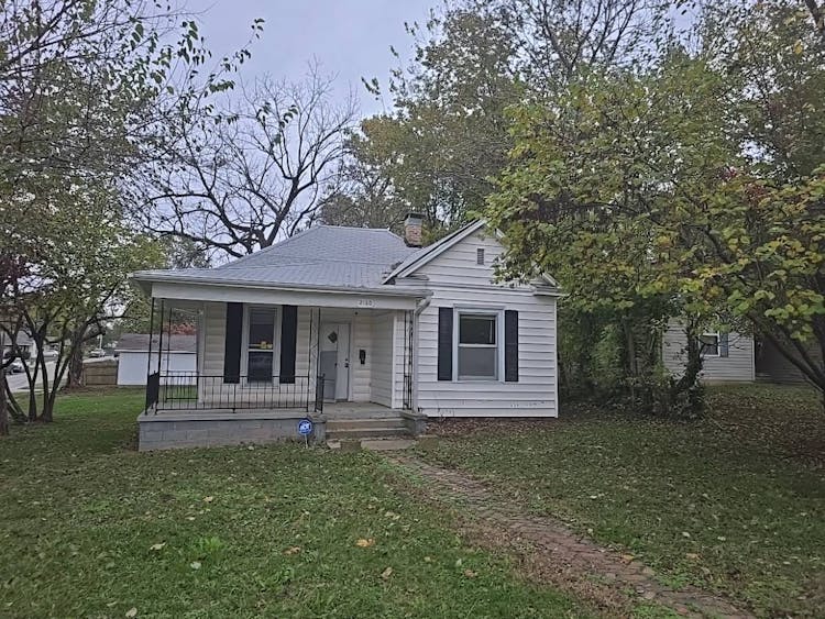 2160 N Campbell Ave Springfield, MO 65803, Greene County