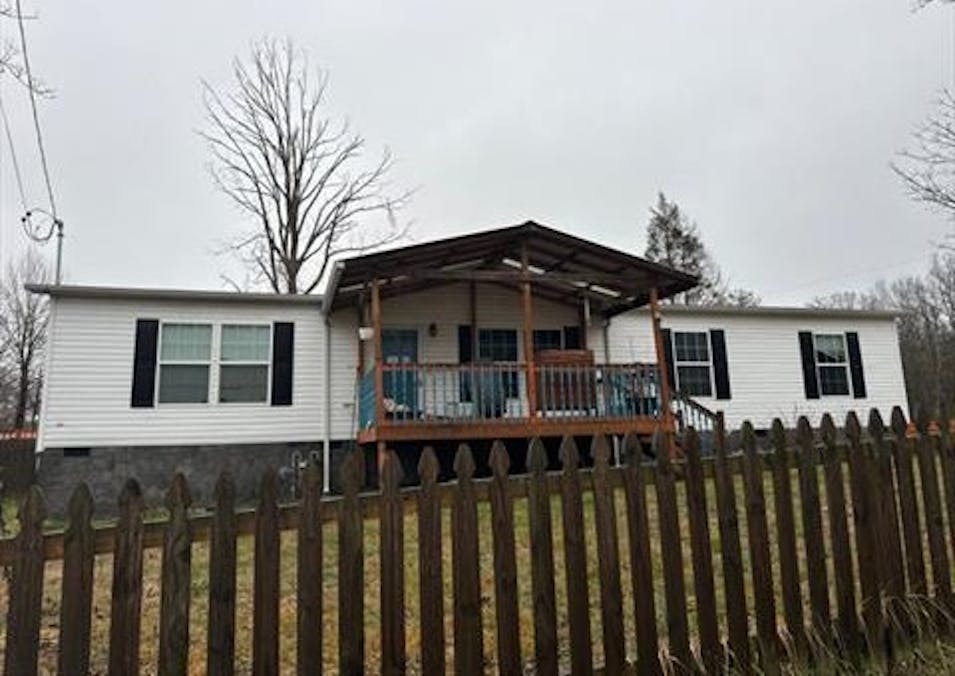 304 Peachtree Circle Wartburg, TN 37887, Morgan County