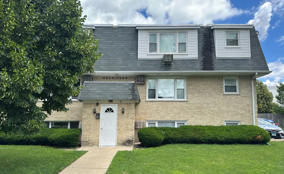 5811 Rose Ave, 10 La Grange, IL 60525, Cook County