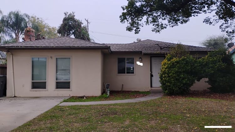 3284 E Pine Ave Fresno, CA 93703, Fresno County