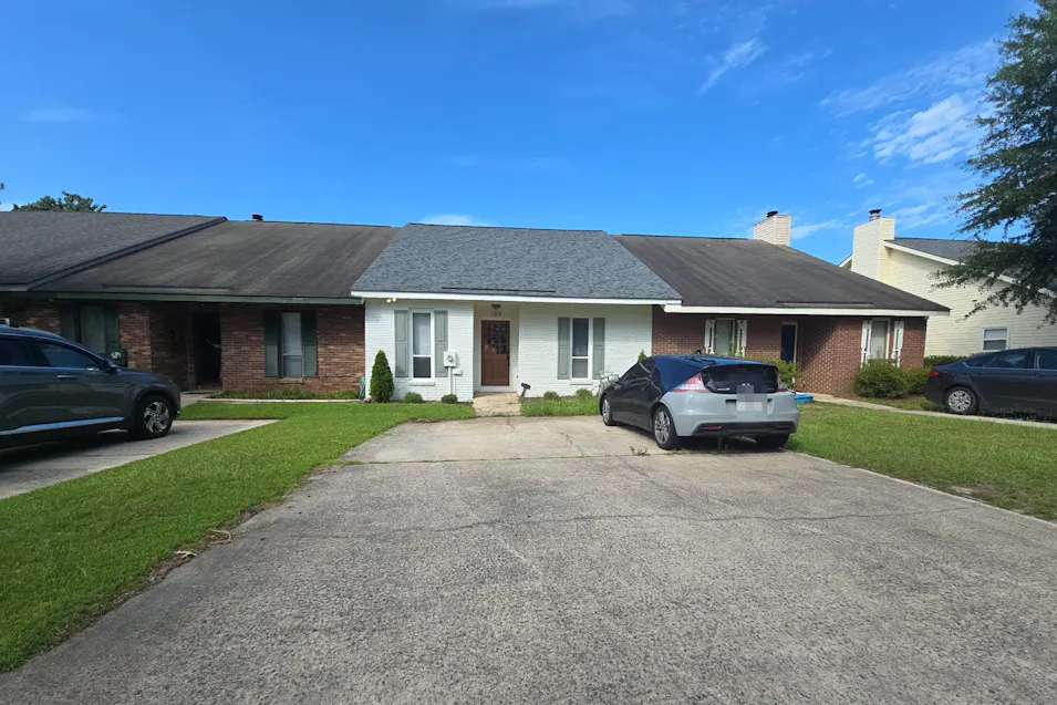 108 Leisure Lake Court Warner Robins, GA 31088, Houston County