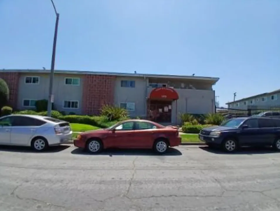 5050 Linden Ave 75 Long Beach, CA 90805, Los Angeles County
