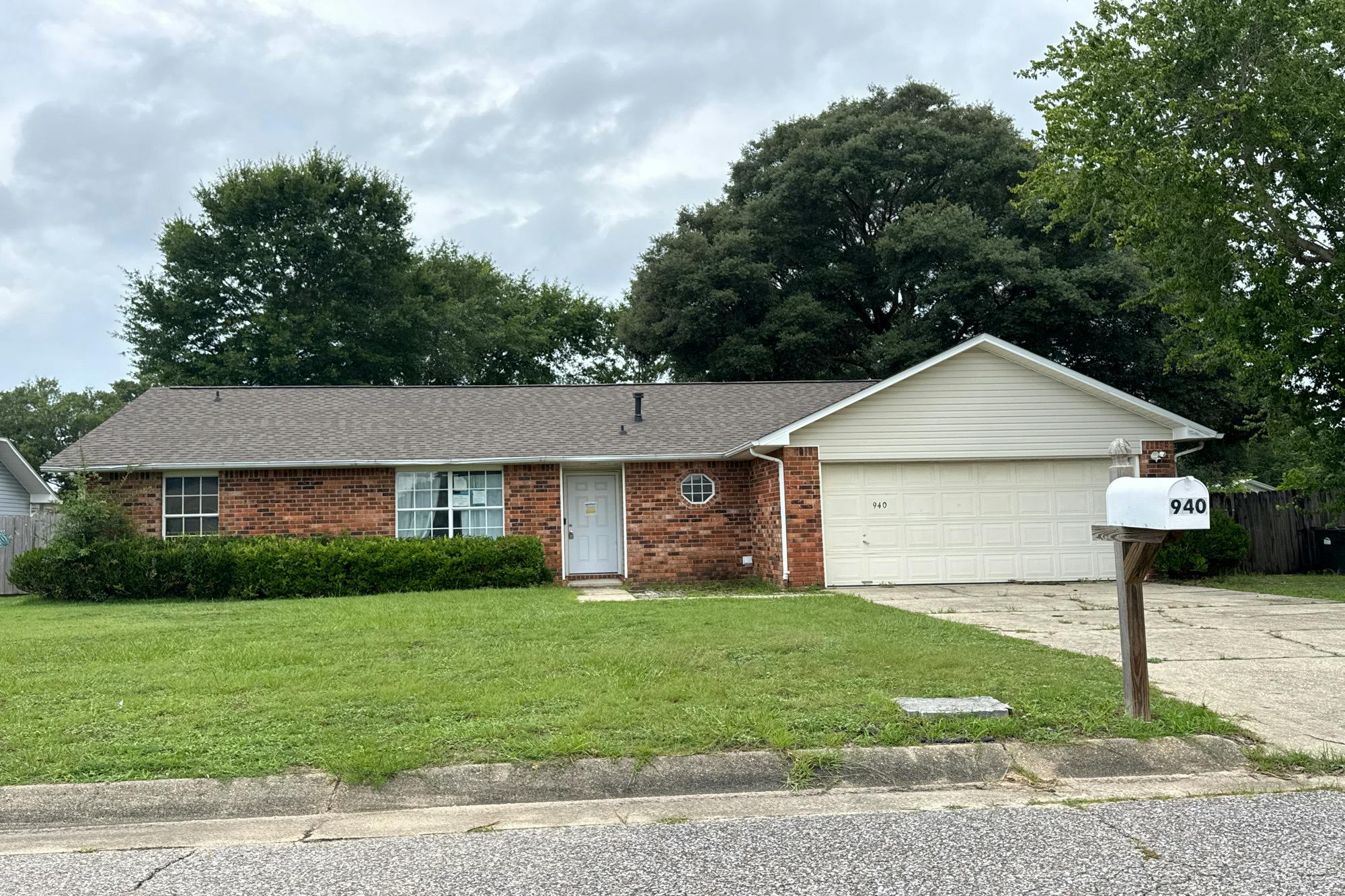 Tulane Dr, West Memphis, AR 72301