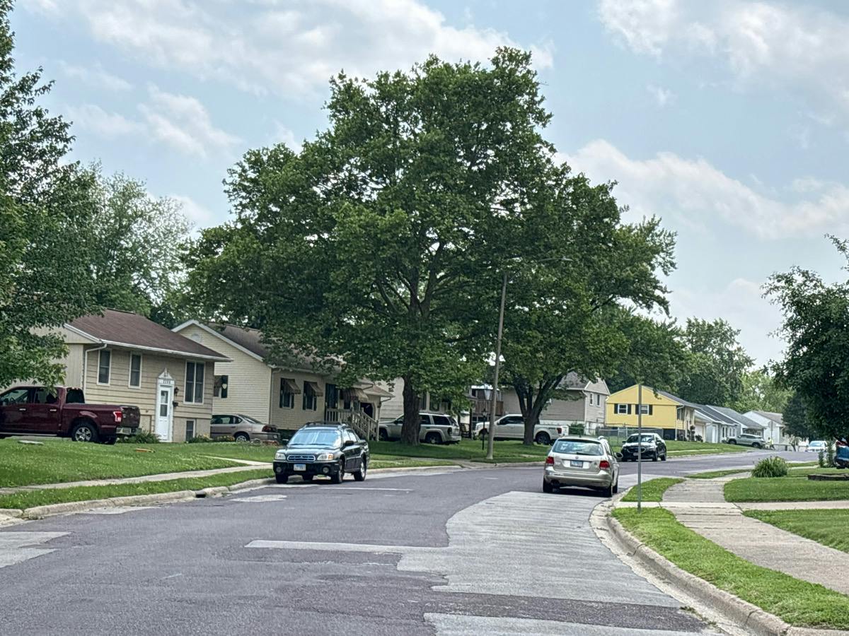 Valentine Ave, Pekin, IL 61554