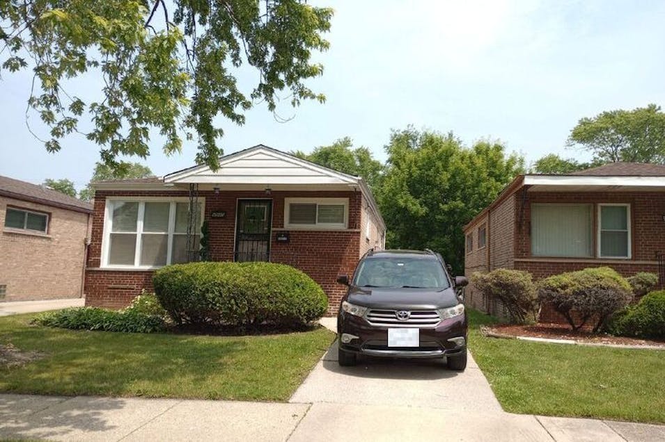 9547 South Sangamon Street Chicago, IL 60643, Cook County