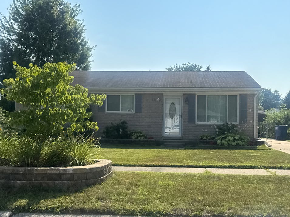 1255 Portland Street Westland, MI 48186, Wayne County