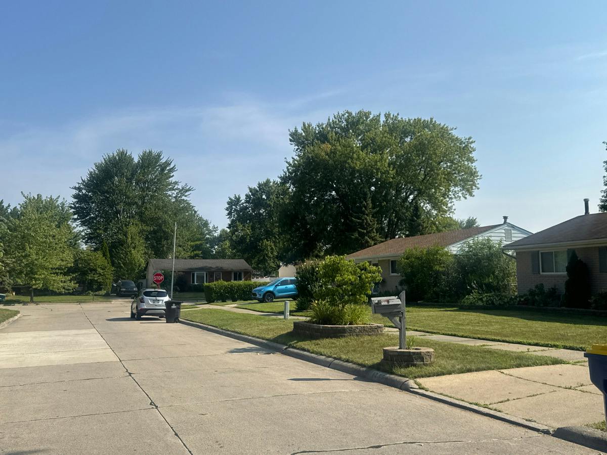 Portland St, Westland, MI 48186